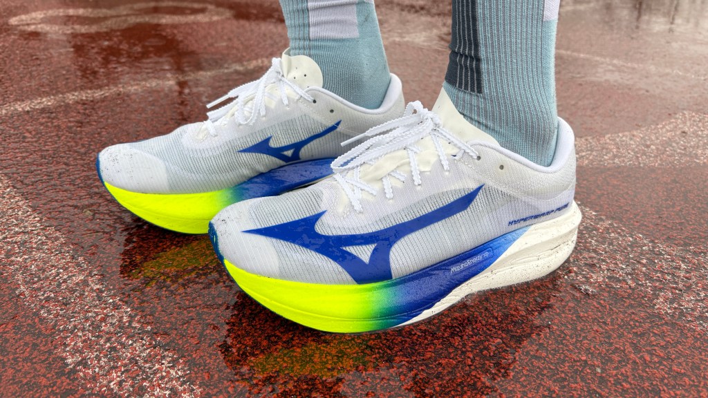 Mizuno Hyperwarp Pure Review From Three Runners - The Run Testers